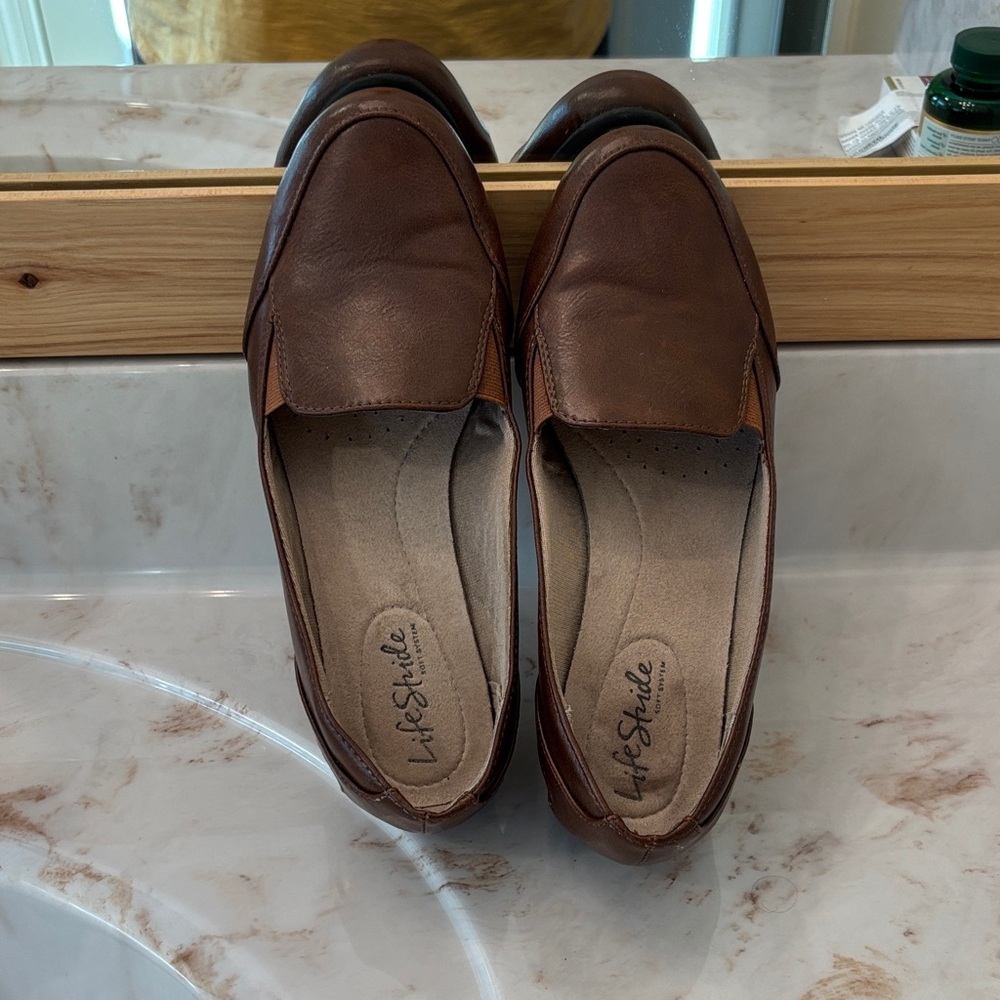Life Stride Men's Tan Leather Loafers